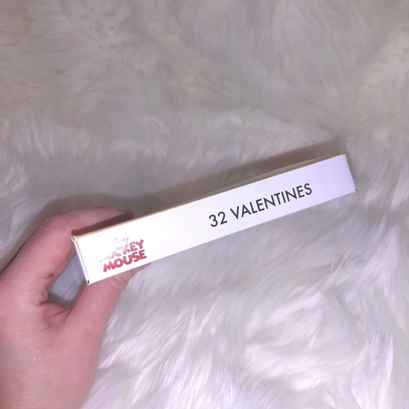Mickey Mouse 32 Valentine Cards Kit NWT - Picture 2 of 5